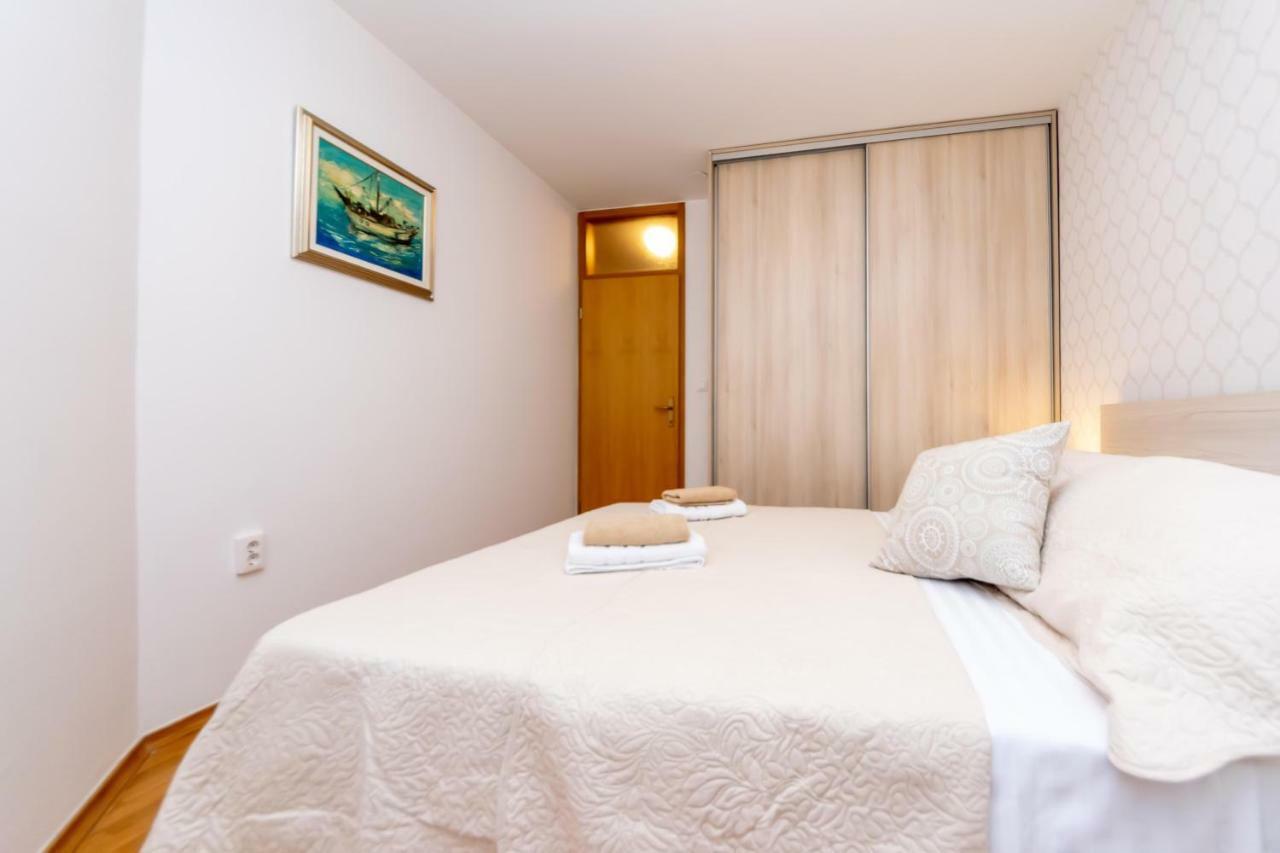 Appartamento Boki Zara Esterno foto
